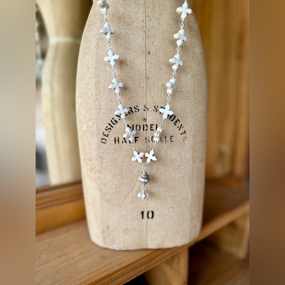 Rosary Style Necklace - Picture 5 of 9